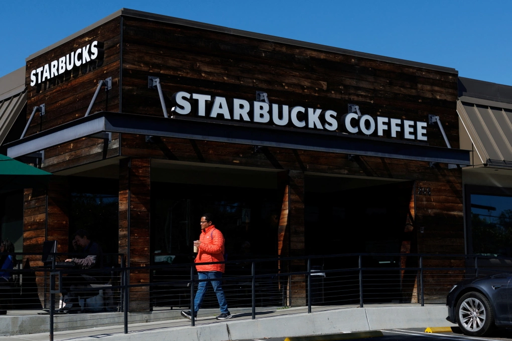 Cuộc cải tổ tỷ USD của Starbucks