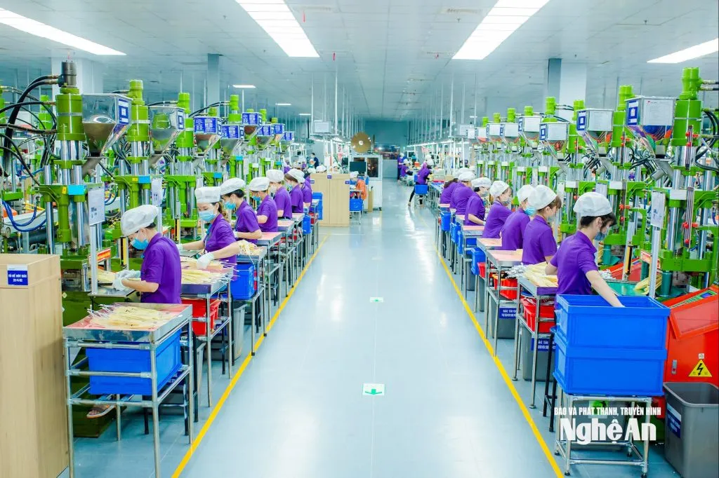 Nghệ An xuất khẩu gần 3,3 tỷ USD trong 9 tháng năm 2025 đến 145 quốc gia, vùng lãnh thổ