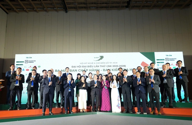 Ngành gỗ TP.HCM hợp nhất, quy tụ gần 1.000 doanh nghiệp, đặt mục tiêu xuất khẩu 15 tỉ USD