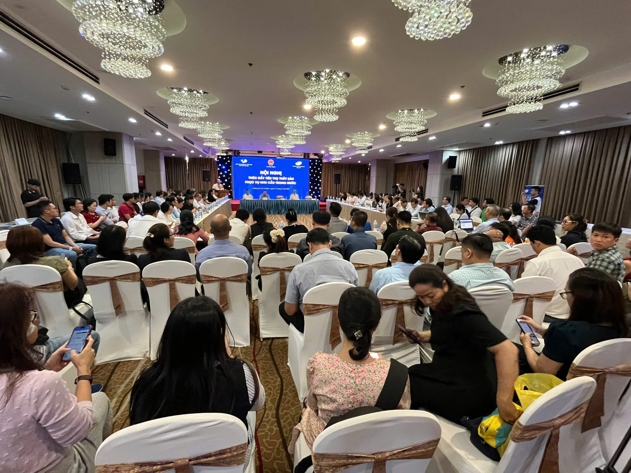 Đẩy mạnh tiêu thụ thủy sản nội địa: Kết nối cung – cầu, khai thác thị trường 100 triệu dân