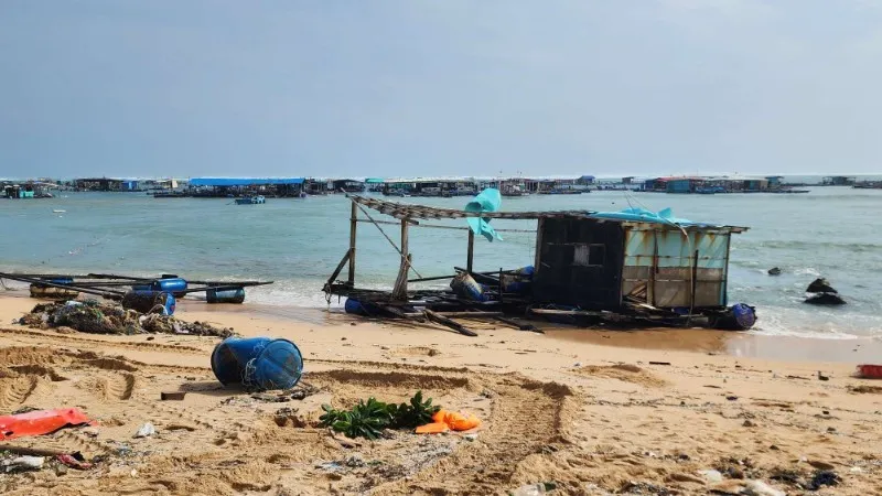 Lâm Đồng: Nhiều nhà lồng nuôi thủy sản bị sóng trôi, thiệt hại hơn 2 tỷ