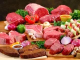 Thịt nhập khẩu vượt 2 tỷ USD, giá gia cầm bình quân chỉ 26.500 đồng/kg