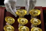 Trung Quốc nhập khẩu lượng vàng kỷ lục