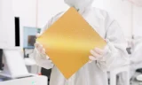 Chip máy tính Wafer Scale Engine 3 của Cerebras. Ảnh: Cerebras
